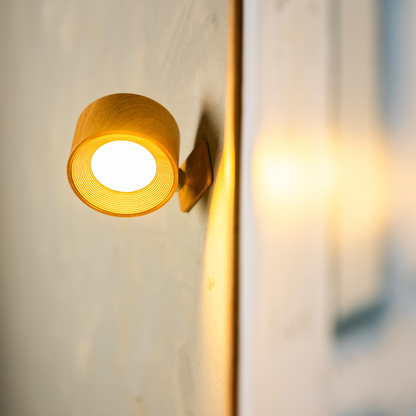 Tiktrove - Wall Lamp