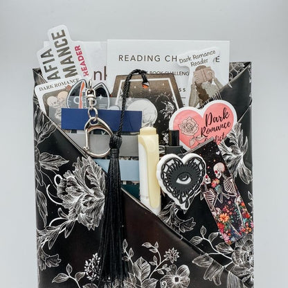 🖤📚Gothic Blind Date with a Book