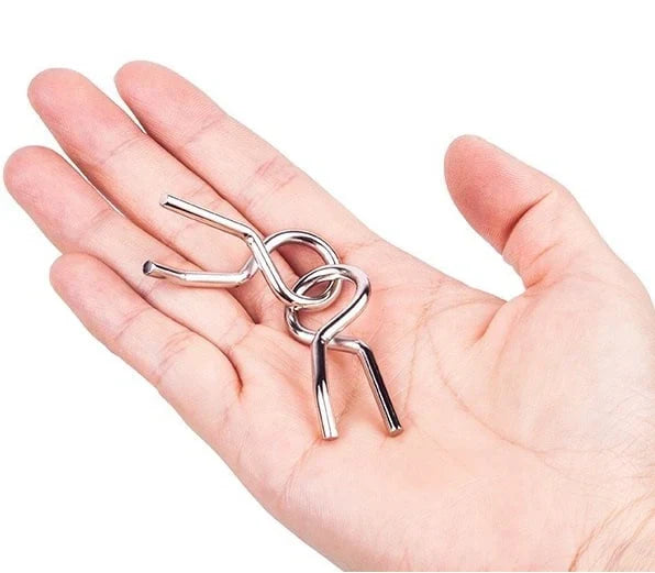 Untangling Iron Link Unlock Interlock Game