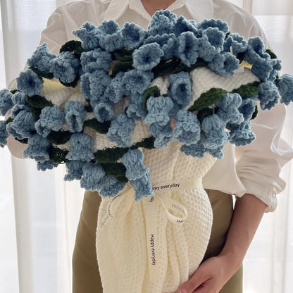 Tiktrove Bouquet Blanket