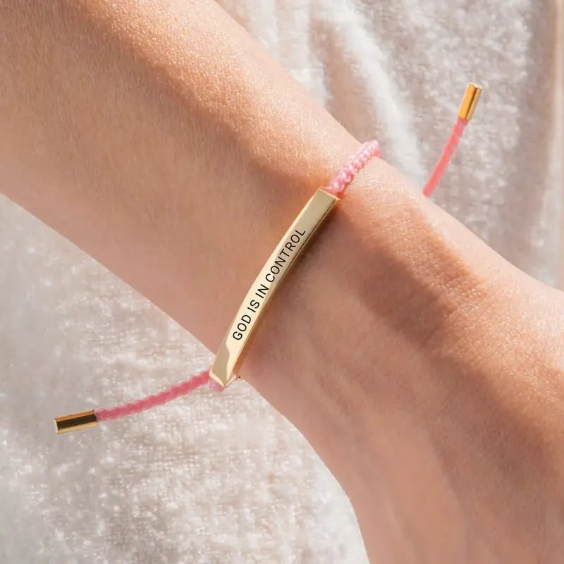 ✨ Inspire Bracelet “God is in control”🎁