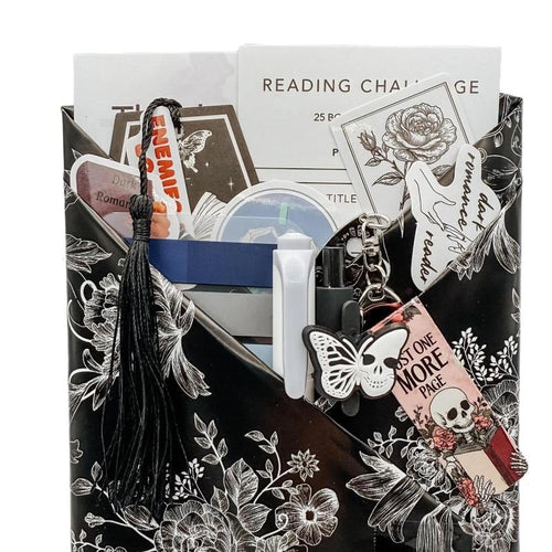 🖤📚Gothic Blind Date with a Book